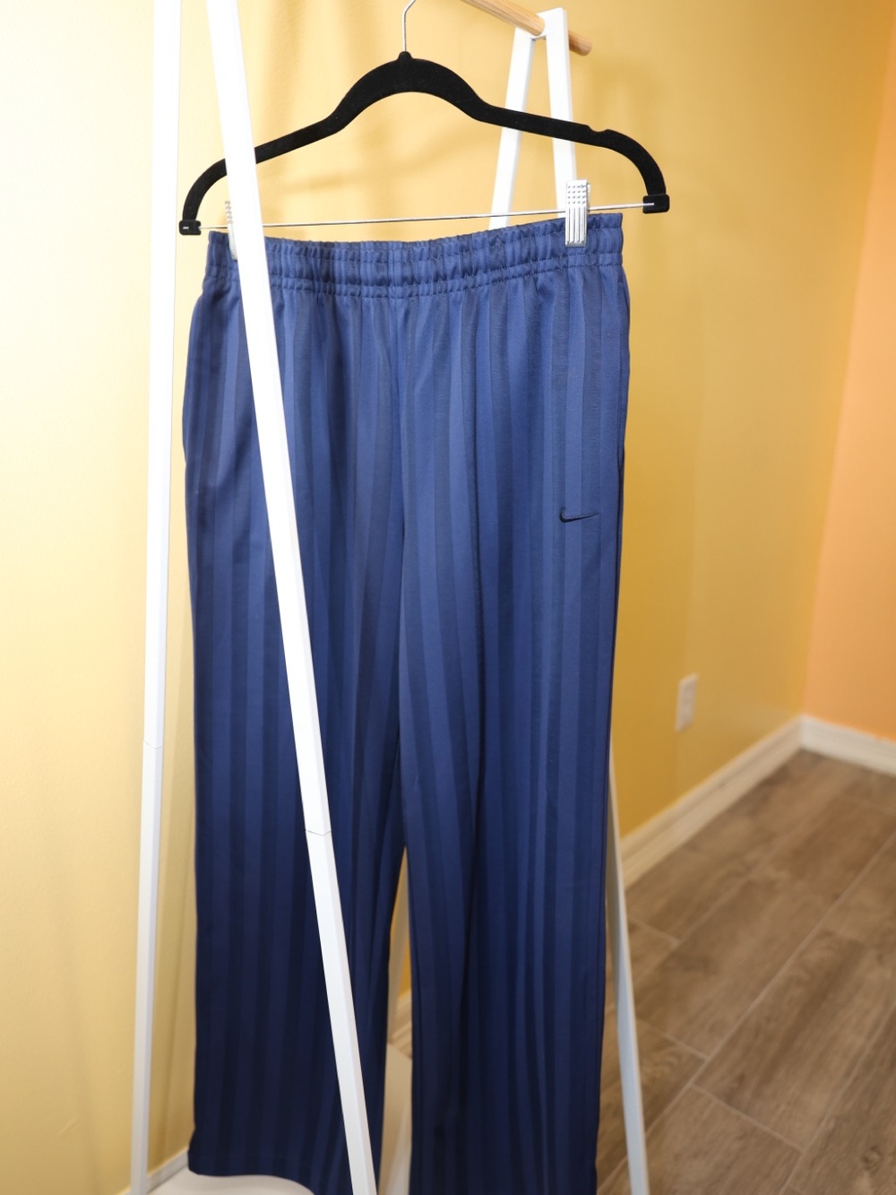 Nike Women's Navy Vertical Stripe Joggers
